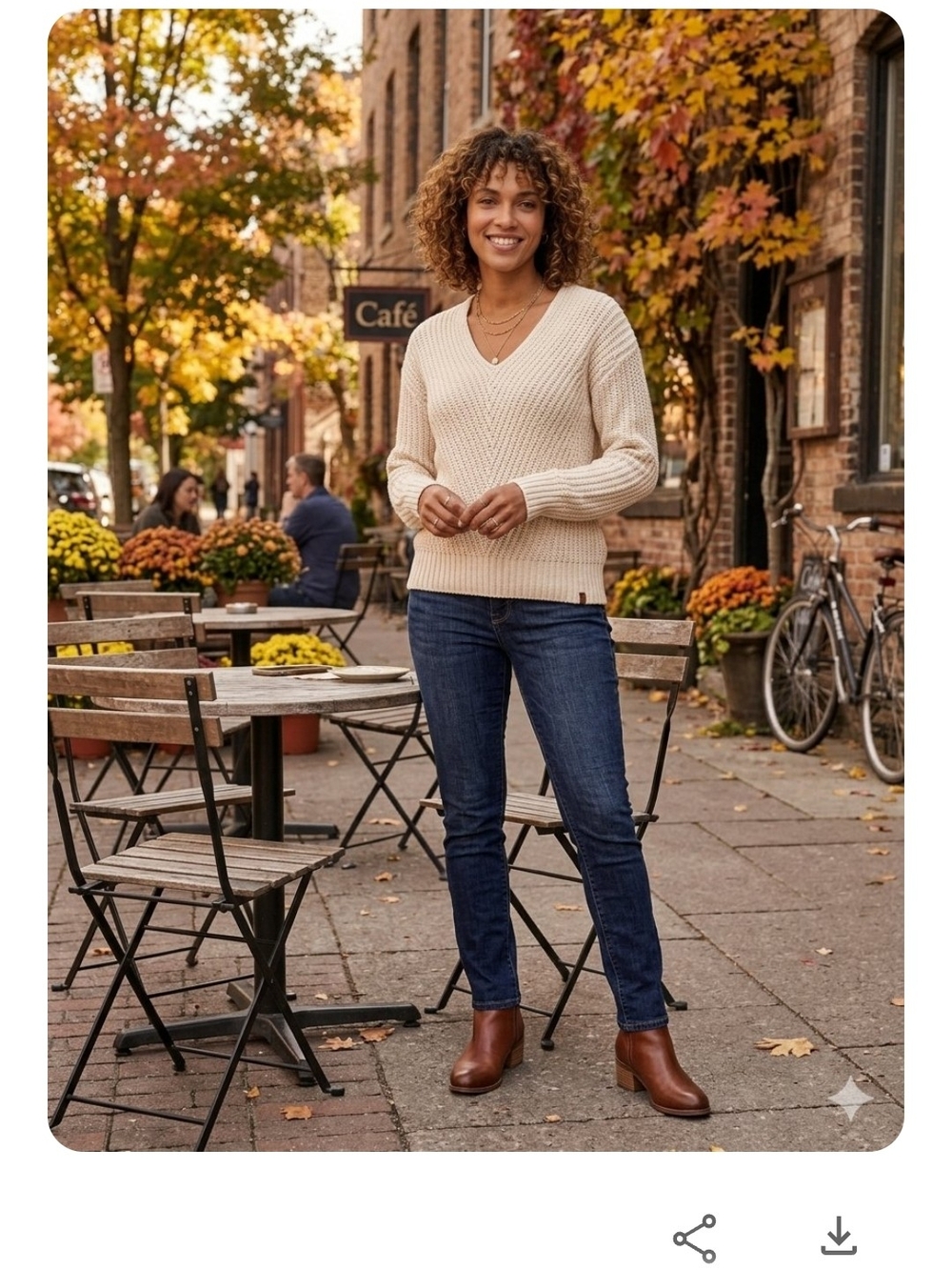 Roots Cream V-Neck Knit Sweater